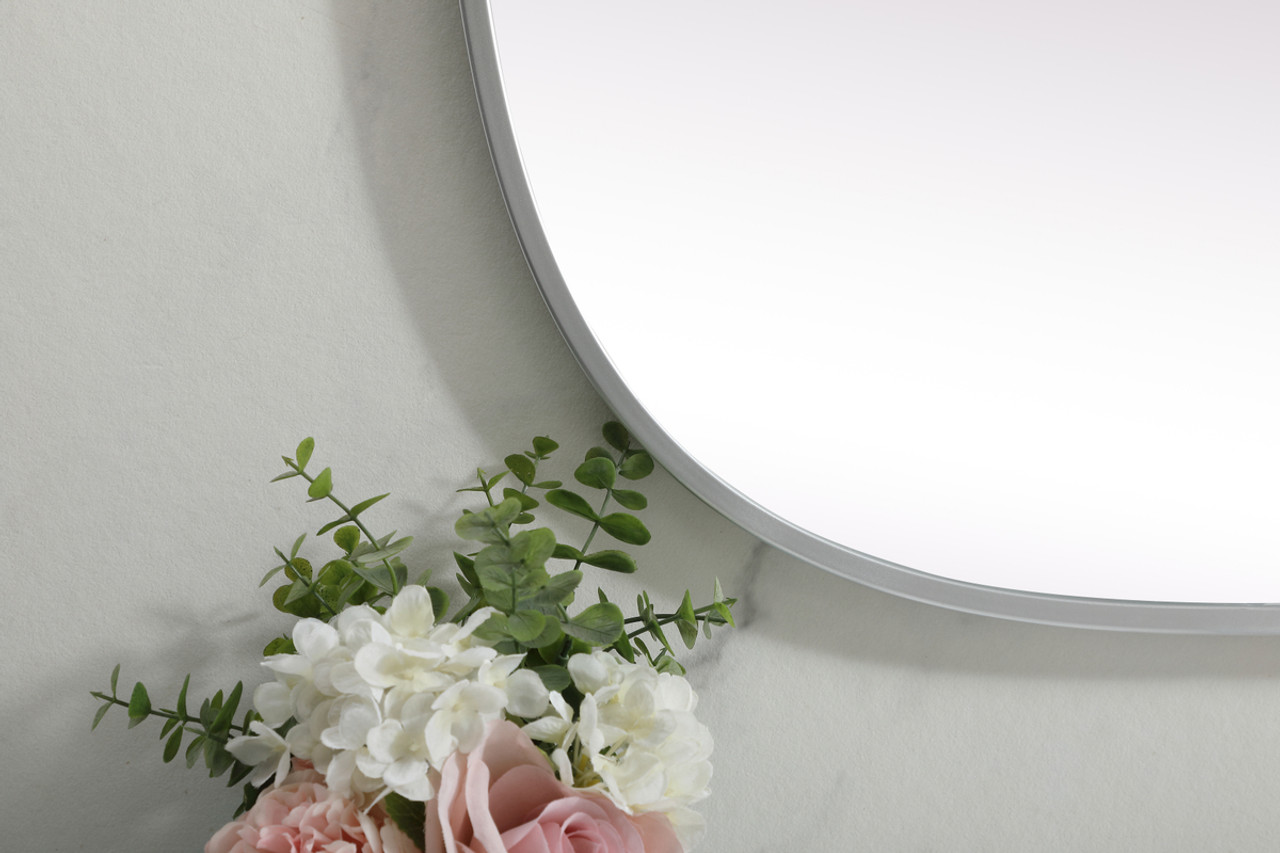 Elegant Decor MR2B2436SIL Metal Frame Oval Mirror 24x36 Inch in Silver Elegant Decor MR2B2436SIL Metal Frame Oval Mirror 24x36 Inch in Silver