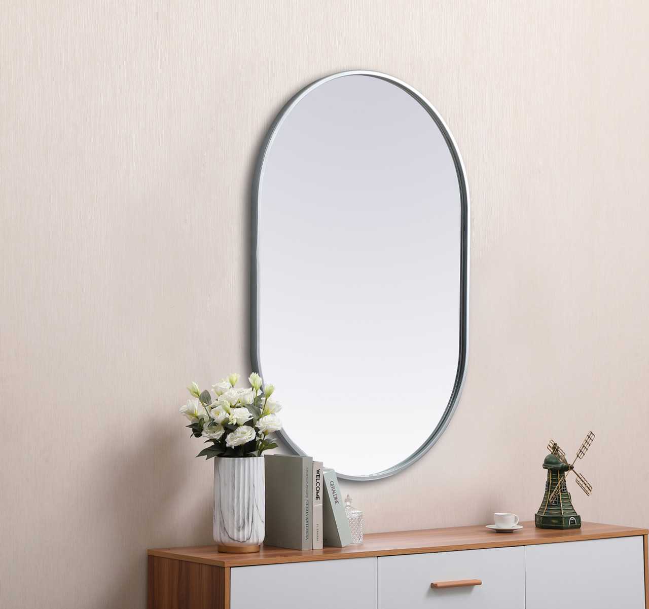 Elegant Decor MR2A2436SIL Metal Frame Oval Mirror 24x36 Inch in Silver Elegant Decor MR2A2436SIL Metal Frame Oval Mirror 24x36 Inch in Silver