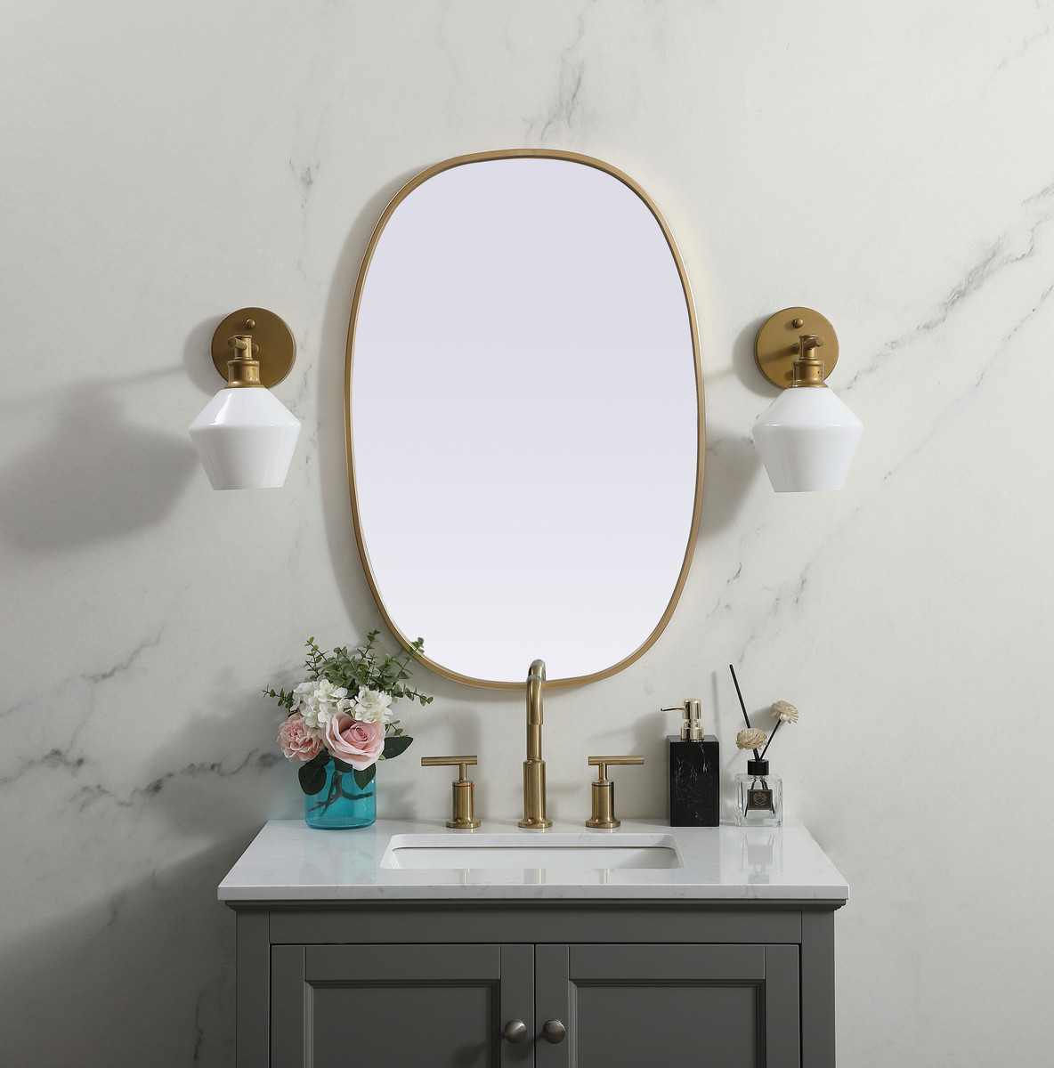 Elegant Decor MR2B2030BRS Metal Frame Oval Mirror 20x30 Inch in Brass