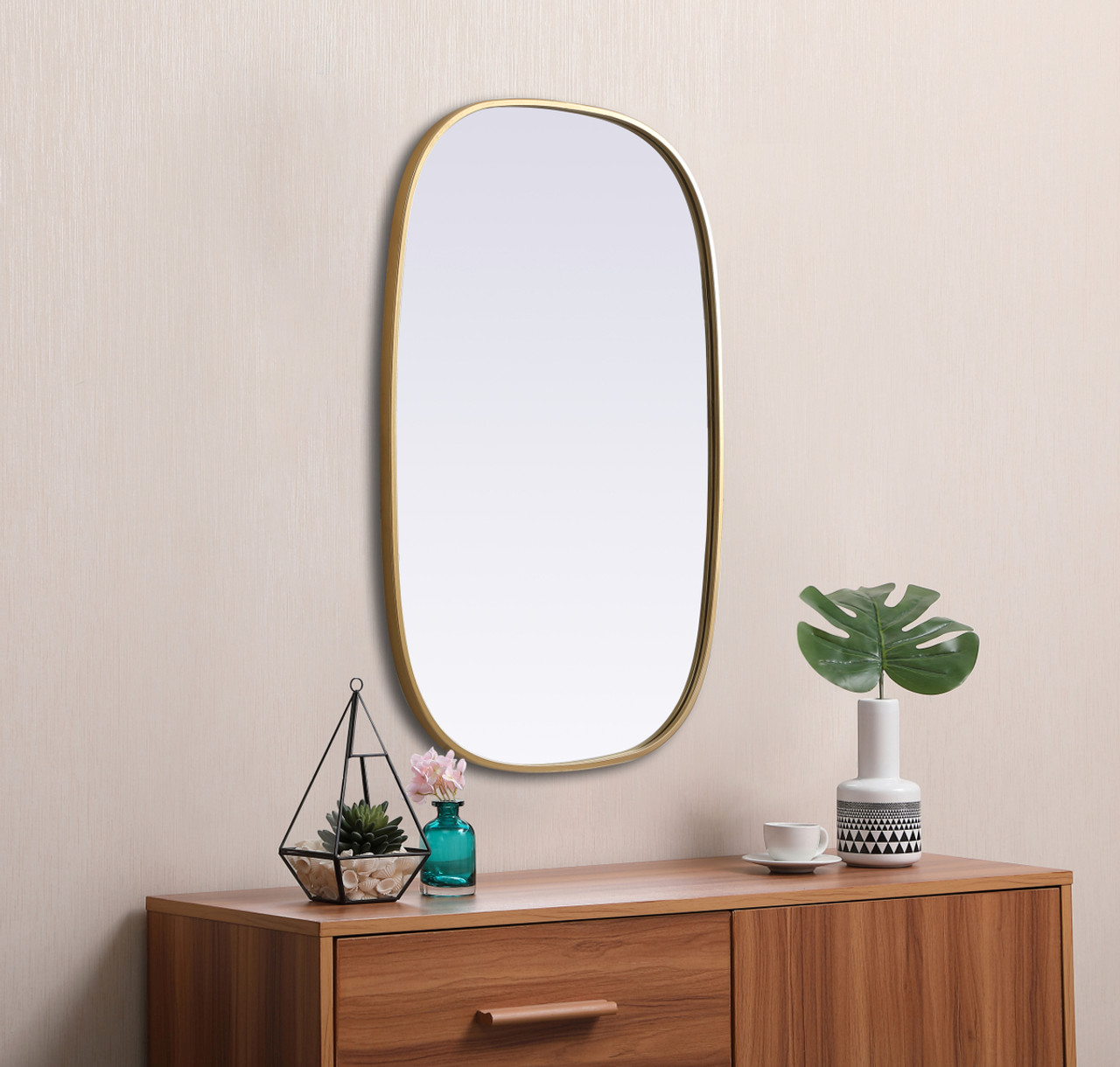 Elegant Decor MR2B2436BRS Metal Frame Oval Mirror 24x36 Inch in Brass Elegant Decor MR2B2436BRS Metal Frame Oval Mirror 24x36 Inch in Brass