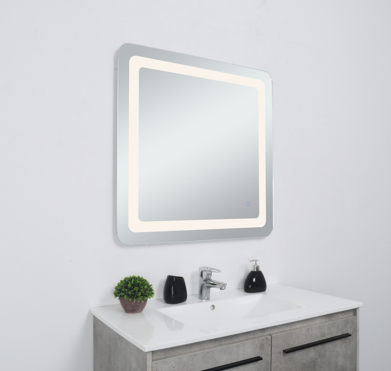 Elegant Decor MRE33030 Genesis 30in x 30in soft edge LED mirror