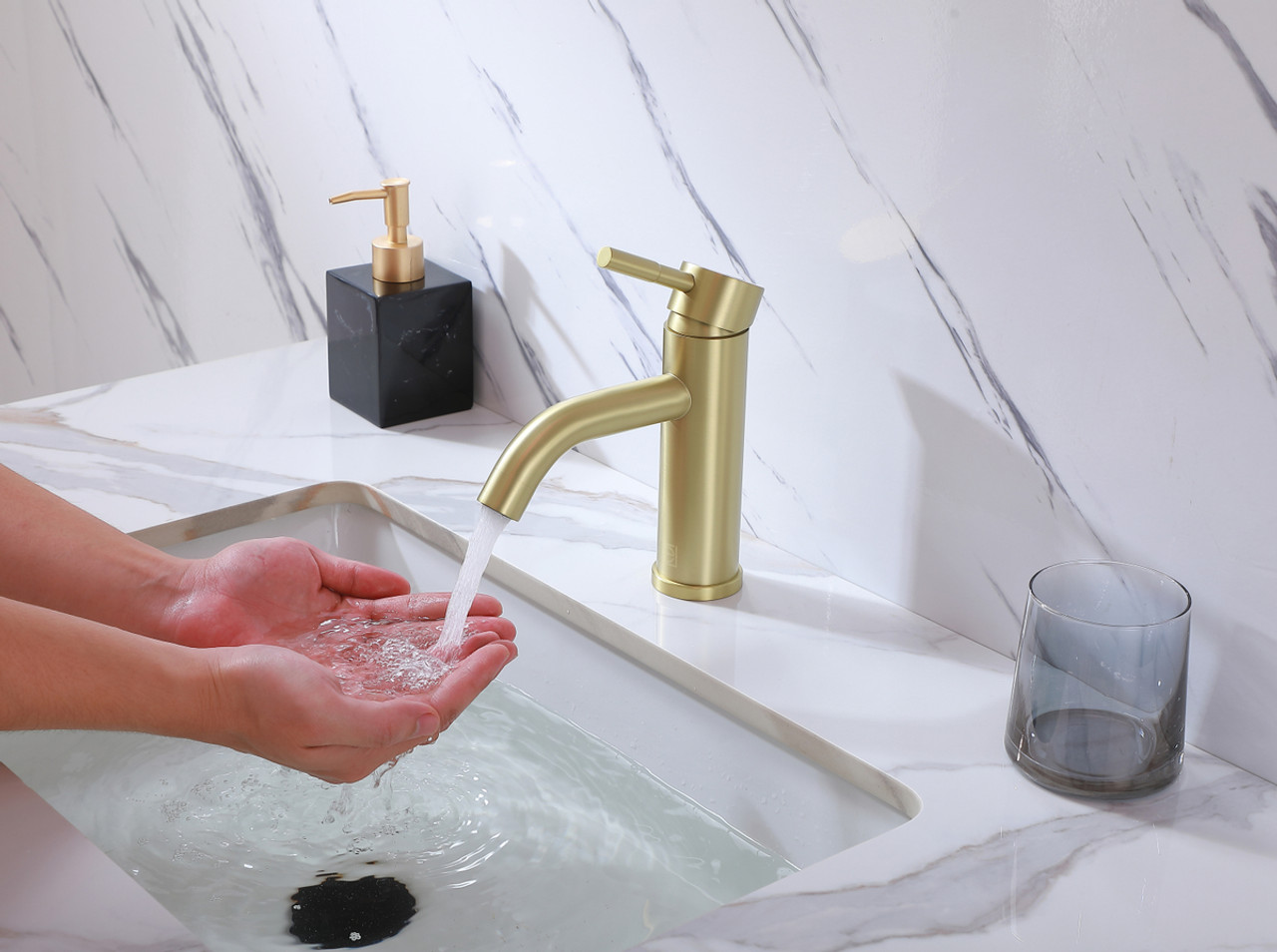 ELEGANT KITCHEN AND BATH FAV-1006BGD Victor Single Hole Single Handle Bathroom Faucet in Brushed Gold ELEGANT KITCHEN AND BATH FAV-1006BGD Victor Single Hole Single Handle Bathroom Faucet in Brushed Gold