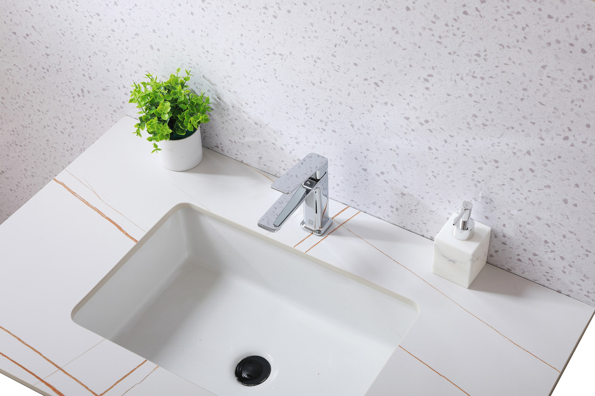 ELEGANT KITCHEN AND BATH FAV-1004PCH Lena Single Hole Single Handle Bathroom Faucet in Chrome