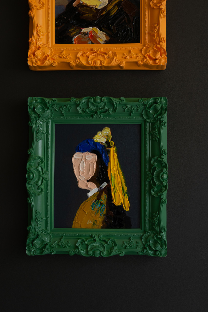 KALALOU CAR1775 SET OF THREE FRAMED ACRYLIC PORTRAIT PAINTINGS