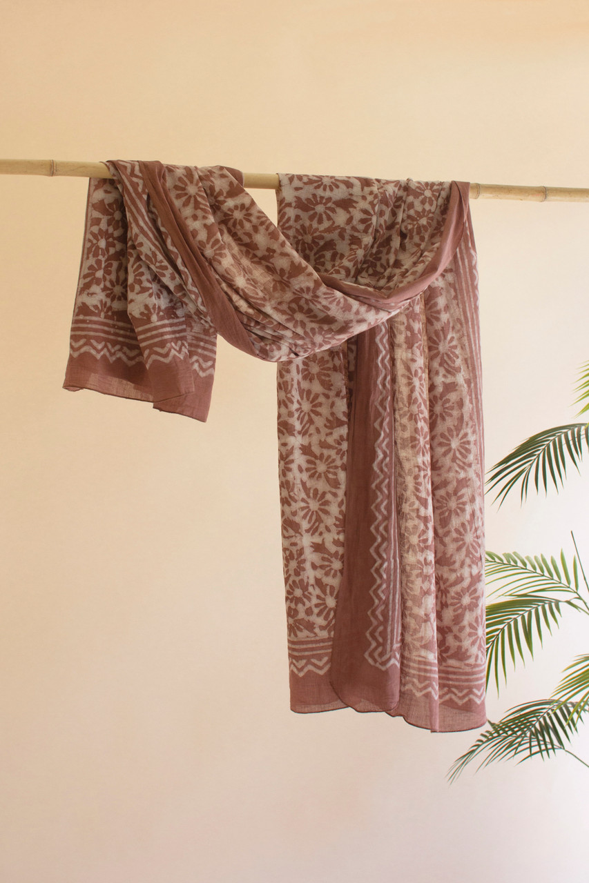 KALALOU NKRT1000 SET OF FOUR MUDBLOCK-PRINTED SCARVES - ONE EACH COLOR
