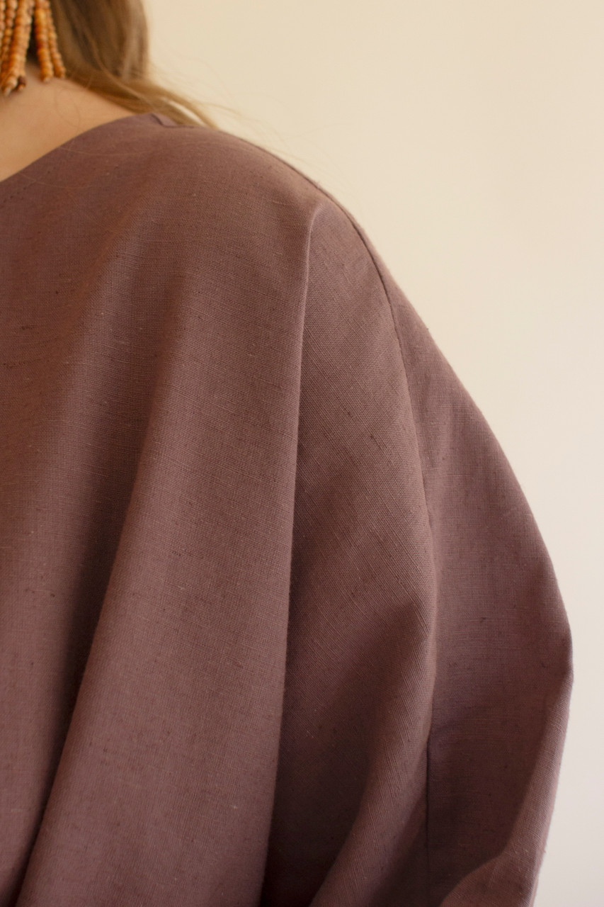 KALALOU NELL1060 SHORT-SLEEVE BLOUSE W BUTTON DETAIL ON SLEEVES - MULBERRY