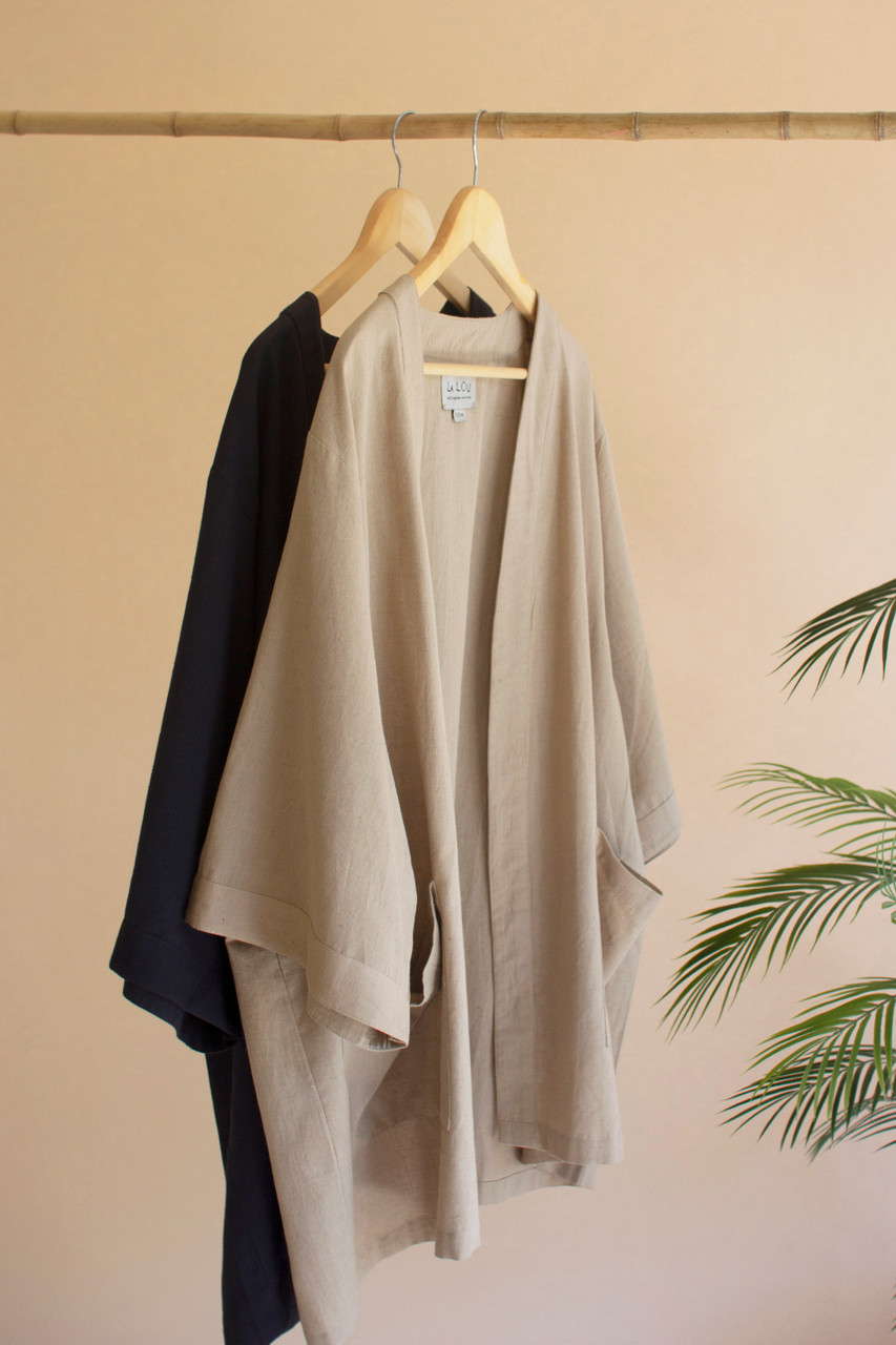 KALALOU NELL1094 SHORT KIMONO WITH FRONT POCKETS - MIDNIGHT