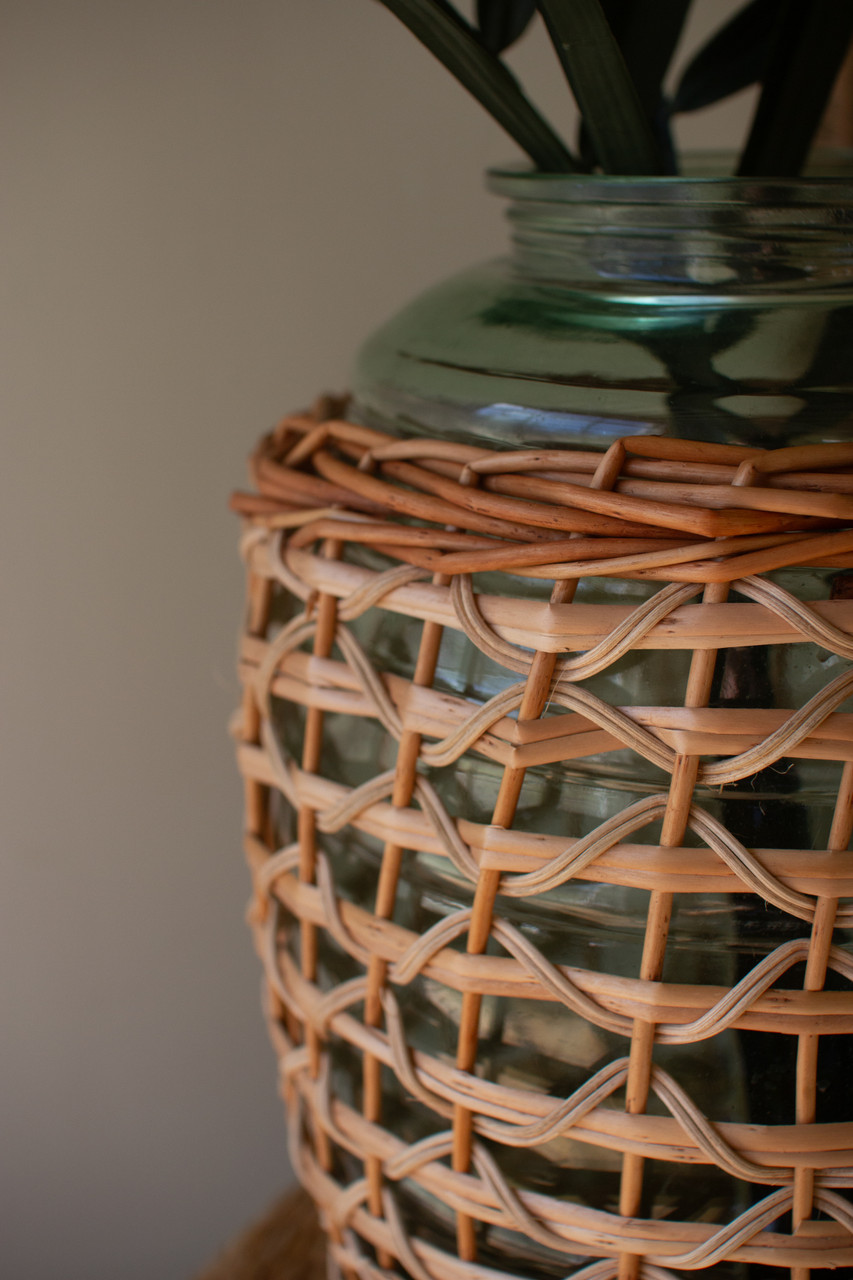 KALALOU CLAN1219 WILLOW WRAPPED GLASS VESSEL