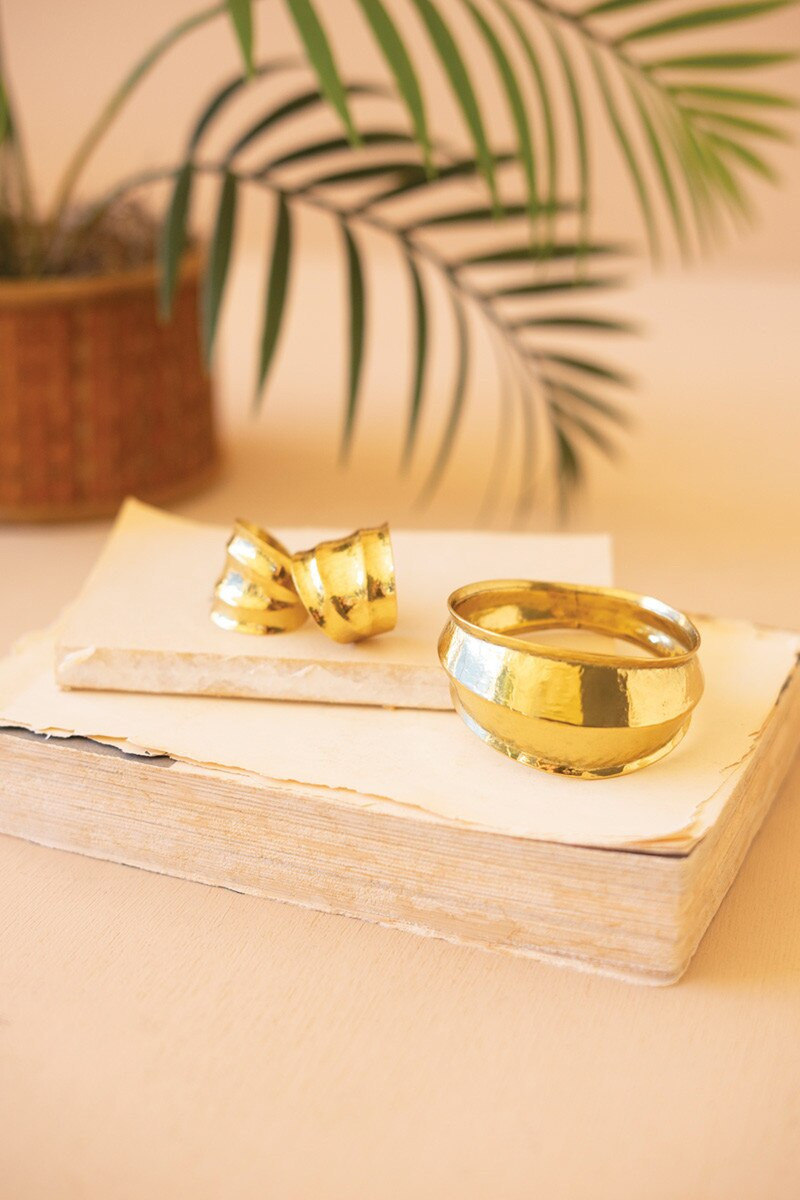 KALALOU NGRA1177 RIDGED GOLD-TONE BANGLE