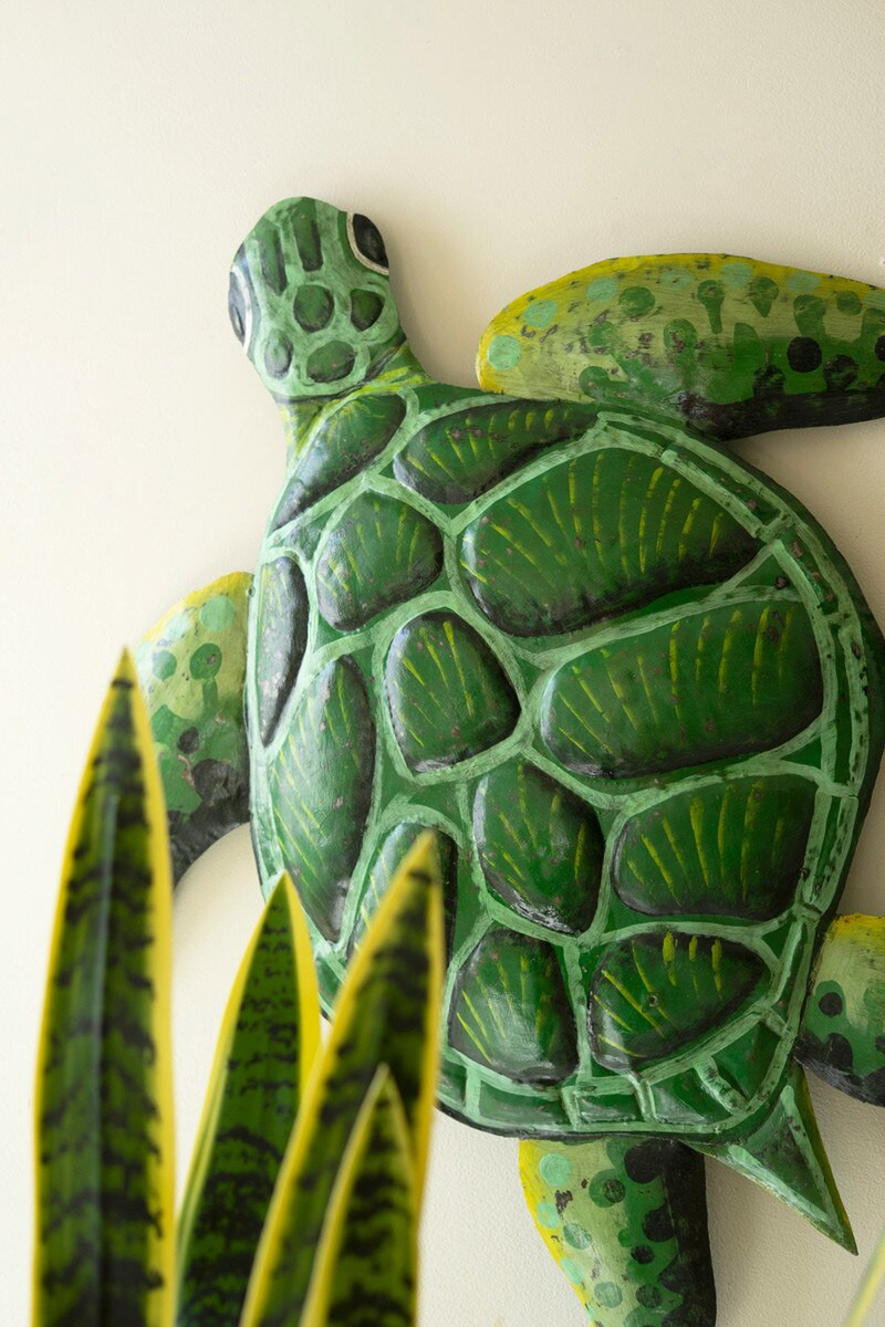 KALALOU A6657 HAND HAMMERED RECYCLED PAINTED METAL SEA TURTLE WALL ART