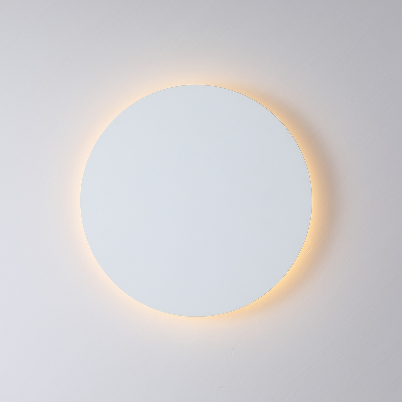AVENUE LIGHTING HF1376-WHT Parker 15"W LED Wall Sconce in Paintable White Plaster