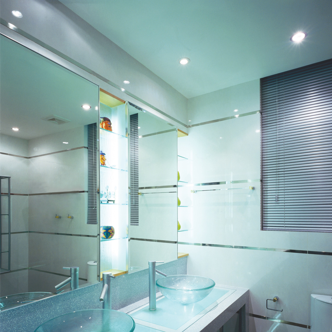 JESCO Lighting TM402WHWH 4" Low Voltage Adjustable Open Reflector Trim, White Baffle, White Trim JESCO Lighting TM402WHWH 4" Low Voltage Adjustable Open Reflector Trim, White Baffle, White Trim