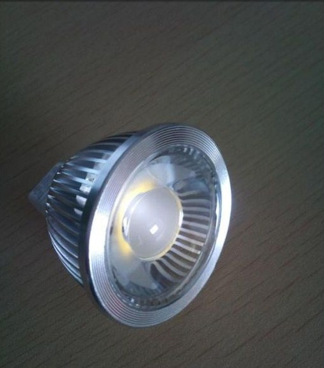 MR16 G5.3 LED 6W 550-600 Lumen