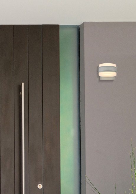 Living District LDOD4012S Raine Integrated LED wall sconce in silver