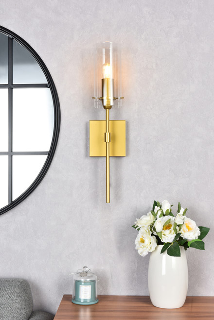 Living District LD2361BR Elsreth 1 light brass wall sconce