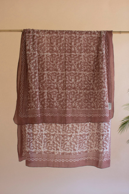 KALALOU NKRT1000 SET OF FOUR MUDBLOCK-PRINTED SCARVES - ONE EACH COLOR