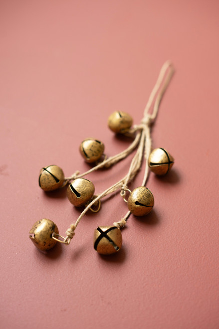 KALALOU NNV1239 JINGLE BELL BUNCH ON A JUTE ROPE
