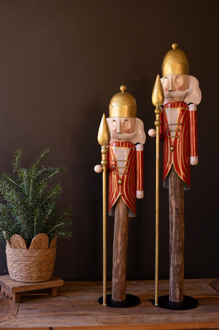 KALALOU NTM1453 SET OF TWO PAINTED METAL NUTCRACKERS ON WOOD BASES