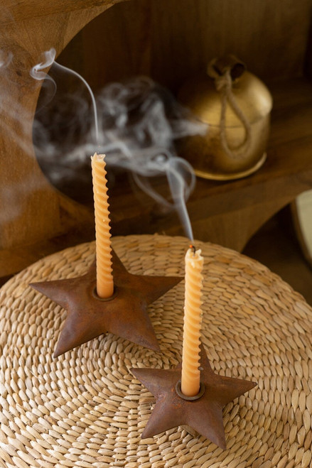 KALALOU NMCC1415 SET OF TWO RUSTIC METAL STAR TAPER HOLDERS