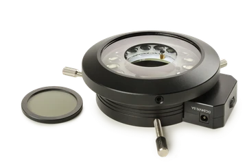 Euromex LE.1975 Polarizing ring illuminator with 16 High Power white LEDs with adjustable light intensity. External power supply 100-240 Vac / 24 Vdc 220 mA 4.5W (50/60 Hz). Brightness of 44.000 Lux at 100 mm distance and color temperature of 6000-65