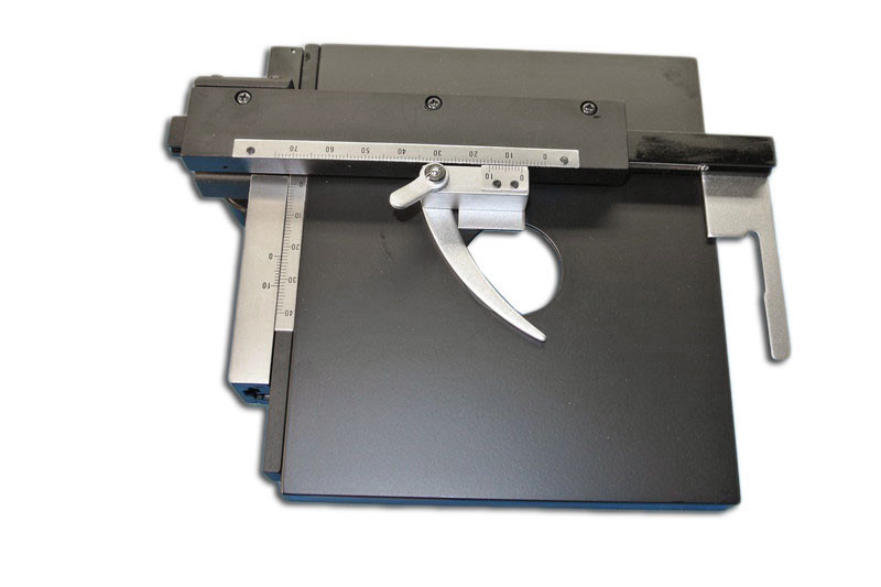 MA595L Left Handed Graduated mechanical stage
