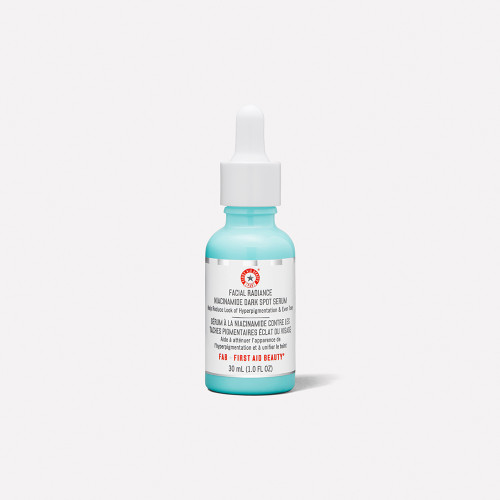 First Aid Beauty Facial Radiance Niacinamide Dark Spot Serum Review