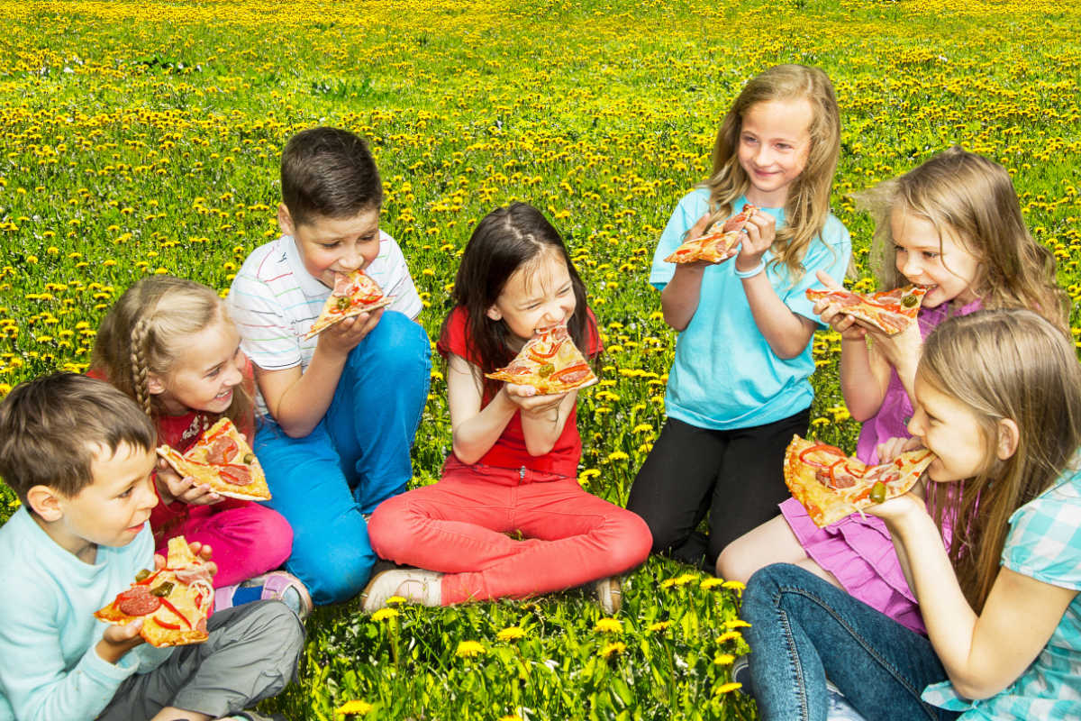 enfants-pizza.jpg