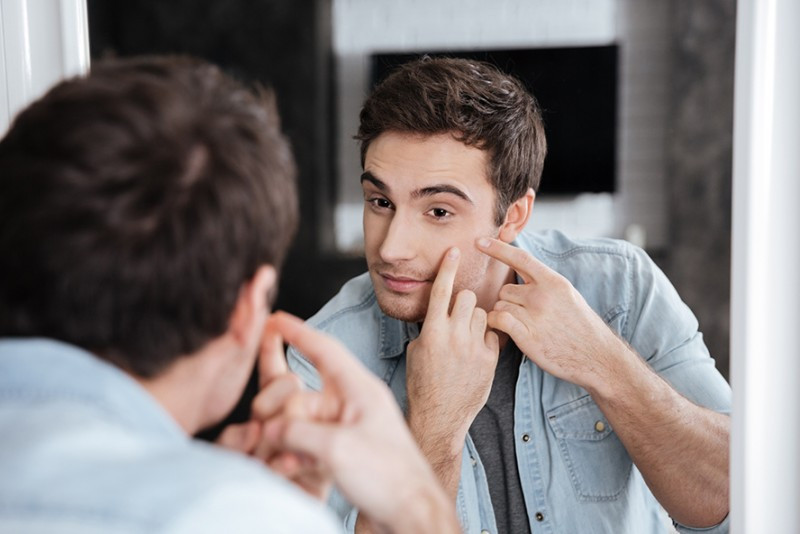 Foods to Eat or Avoid to Prevent Acne