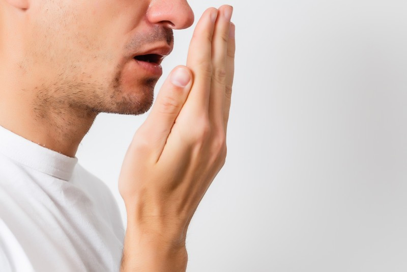 Four Supplements to Help You Combat Bad Breath