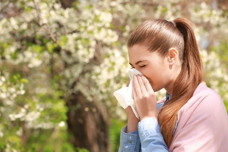 How to Combat Seasonal Allergies