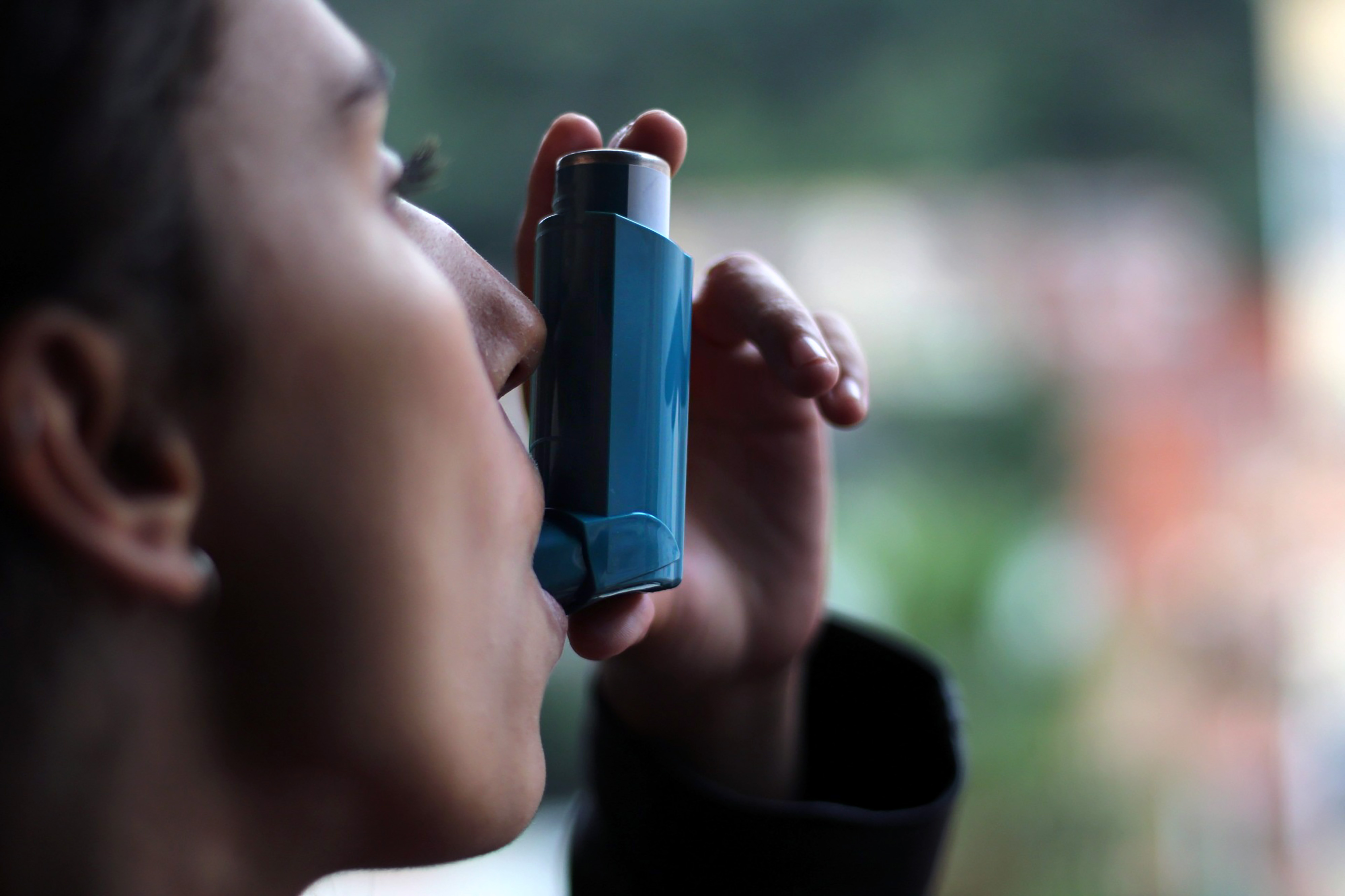 Vitamins, Herbs, and Nutrients That Can Help with Asthma