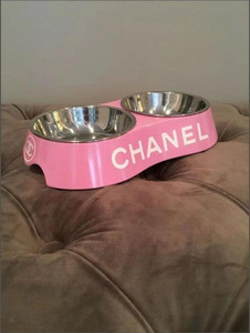 nicole-and-baby-chanel-dog-bowl-dog-pet-luxury-boutique-3 nicole-and-baby-chanel-dog-bowl-dog-pet-luxury-boutique-3