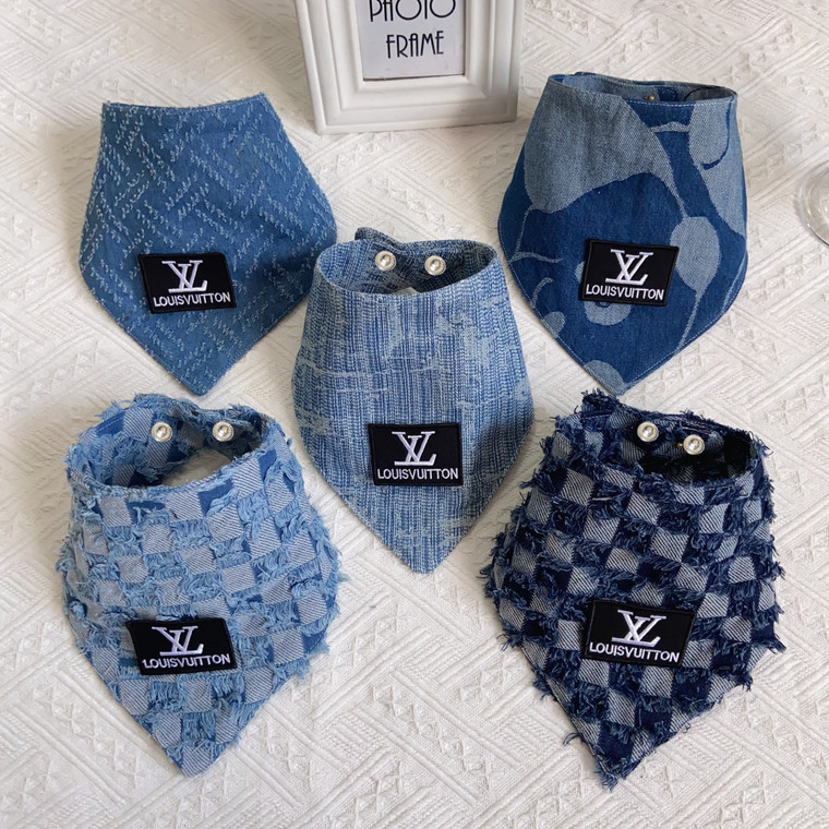 CHEWY VUITTON BANDANA