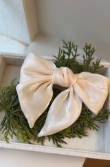 Bow Ornament