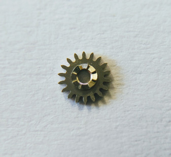 Winding Pinion, Omega 1010 #1108