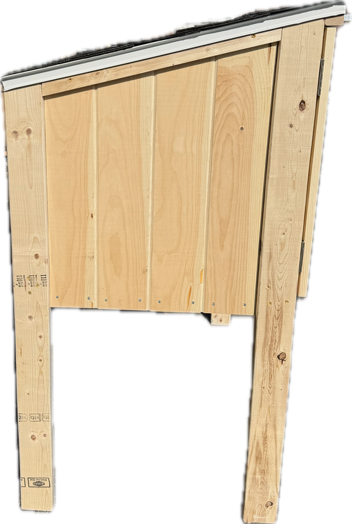 Side view of rabbit hutch - pitched roof
