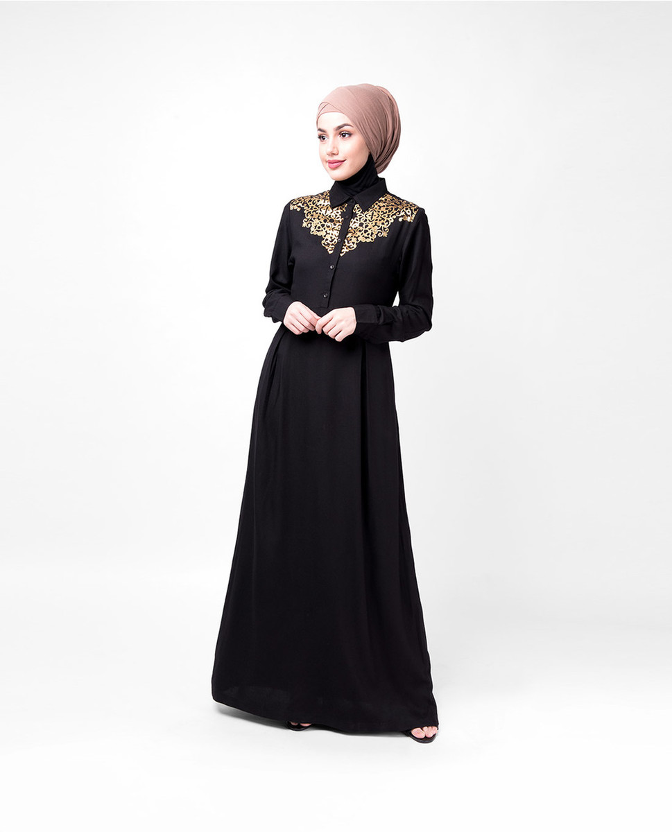 abaya black and gold