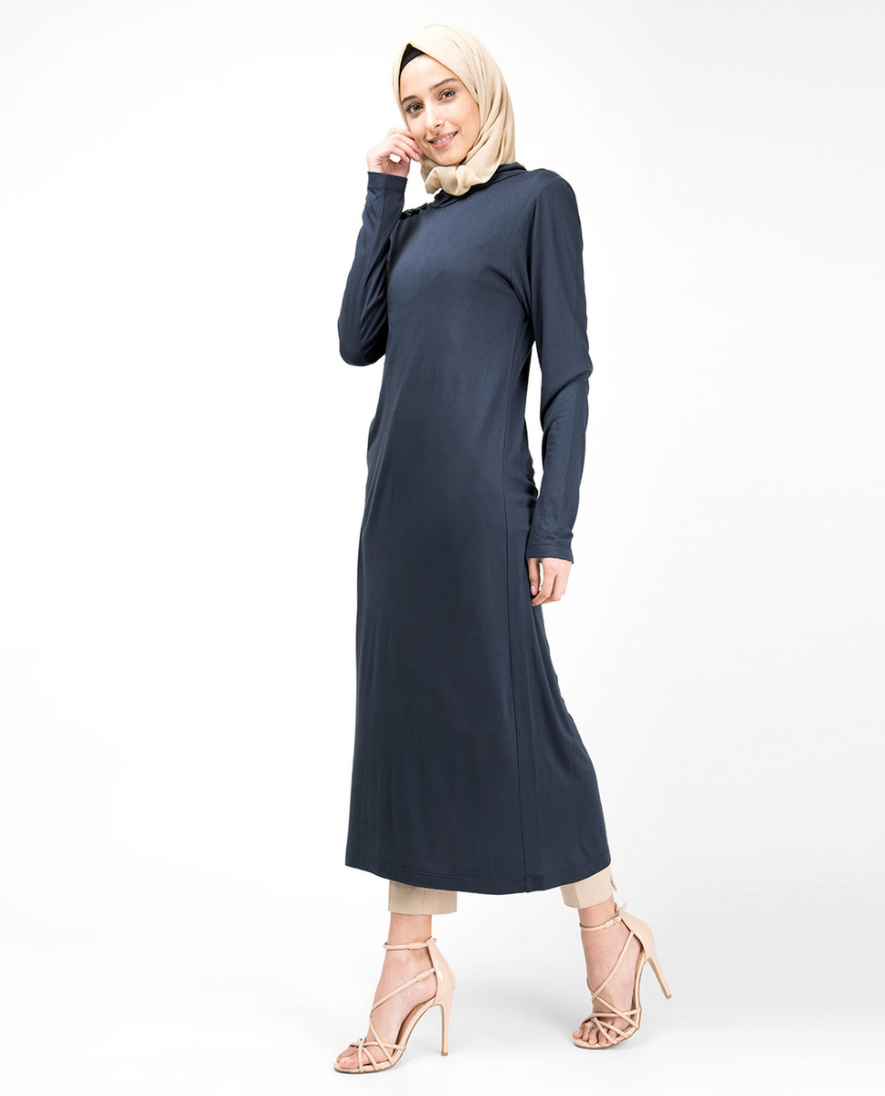 Black Solid Maxi Dress with Embellished Neck – Trendy Divva