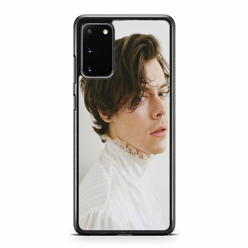 One Direction Harry Styles In A White Samsung Galaxy S20 / S20 Fe / S20 Plus / S20 Ultra Case Cover