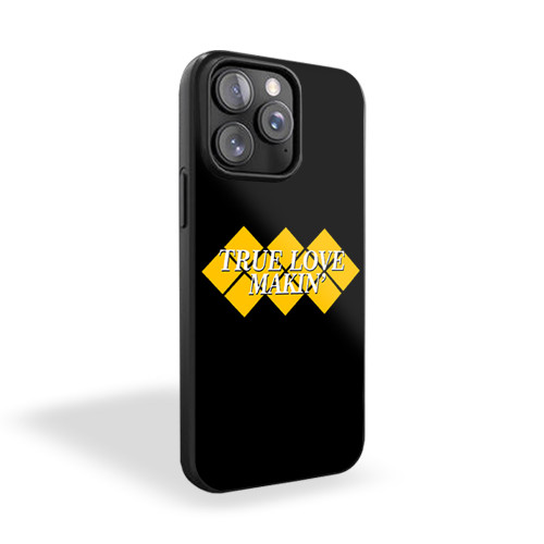 True Love Making Classic Retro Arcade iPhone 15 Case Cover
