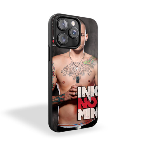 Linkin Park Lead Singer iPhone 15 Case Cover Linkin Park Lead Singer iPhone 15 Case Cover