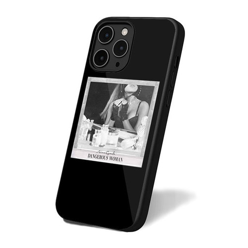 Ariana Grande Classic Retro Simple Art Vintage iPhone 16 Case Cover