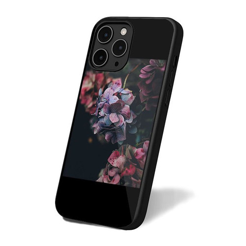 Hydrangea Flower Botanical iPhone 16 Case Cover