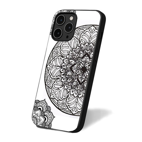 Mandala Henna iPhone 16 Case Cover