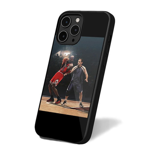 Michael Scott Vs Michael Jordan Playing Basketball iPhone 16 Case Cover