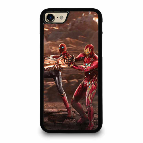 Deadpool And Iron Man War iPhone 7 / 7 Plus / 8 / 8 Plus Case Cover