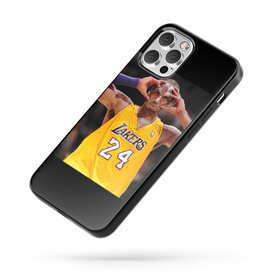Kobe Bryant Of The Los Angeles Lakers iPhone Case Cover