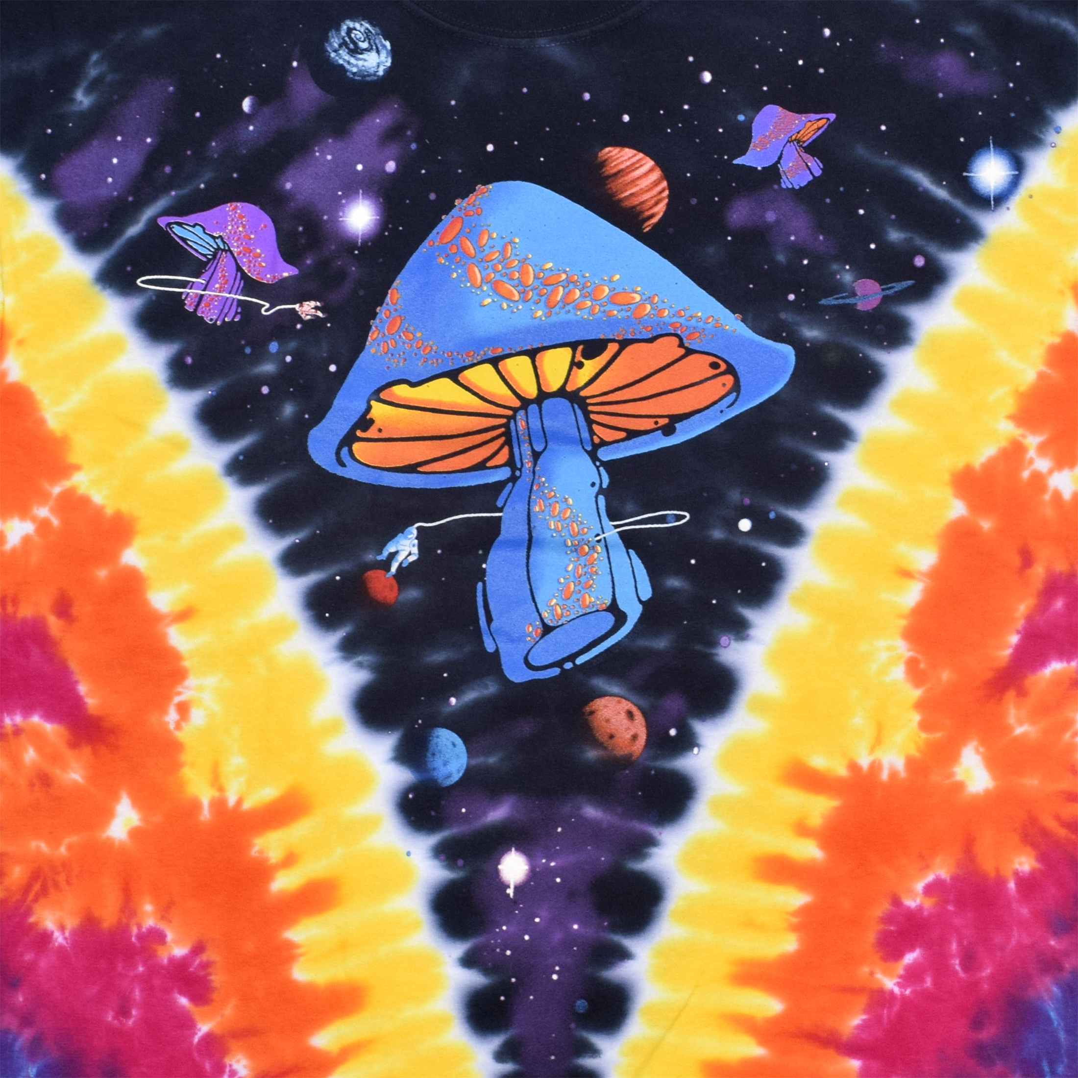 Light Fantasy Space Shrooms Tie-Dye T-Shirt Tee Liquid Blue