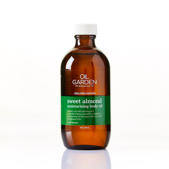 Oil Garden Sweet Almond Oil 200mL 6630012