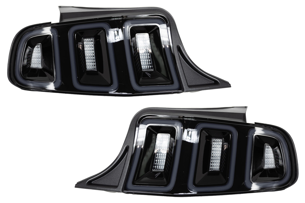 Winjet CTRNG0678-GBS Mustang Smoked Tail Lights (11-14)